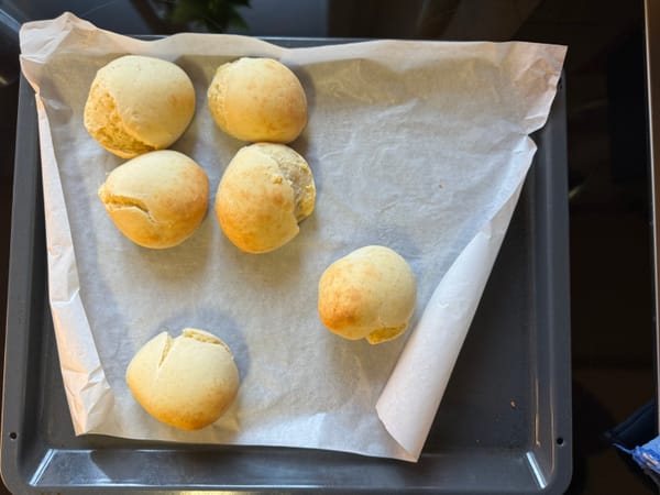 Quarkbrötchen backen